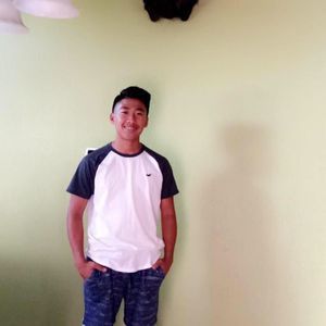 Meet your Posher, Athan